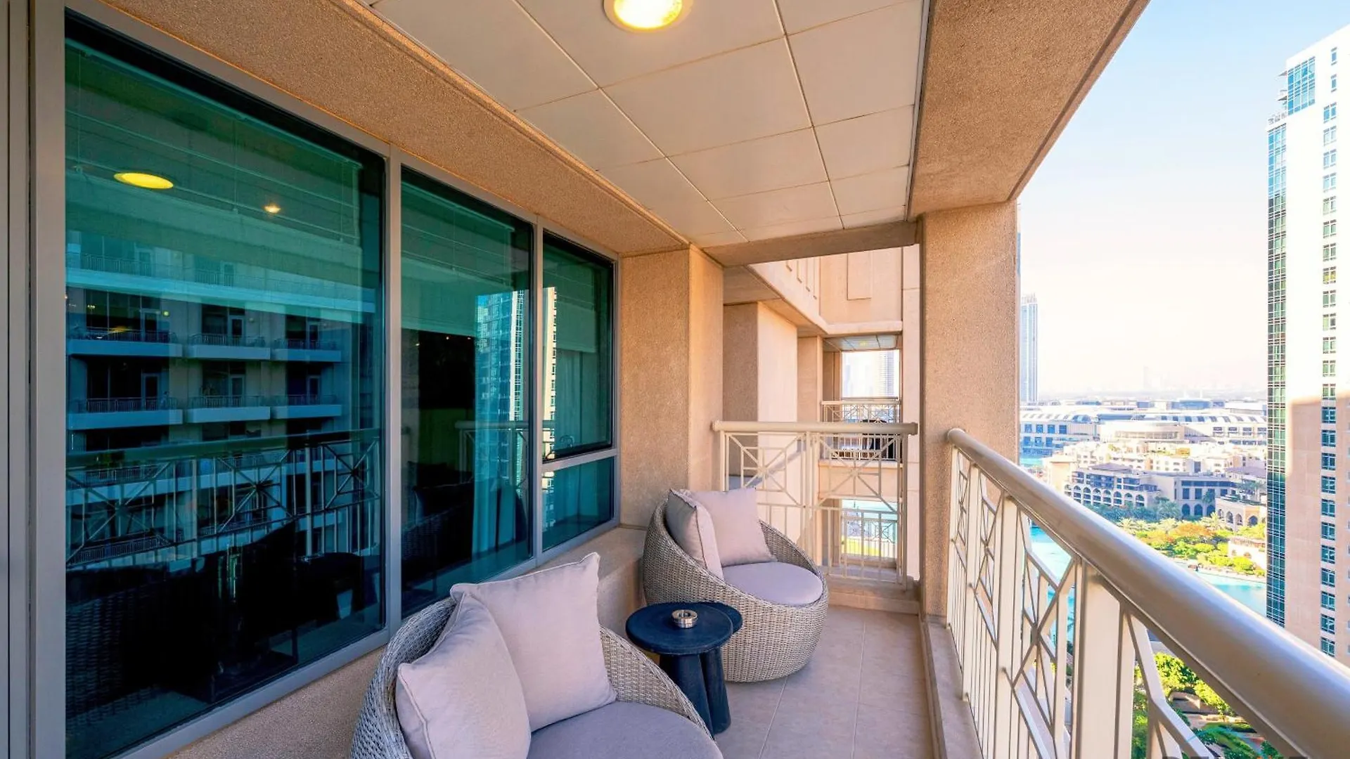 Charming 1Br In Bd 29 Blvd Tower 2 Downtown Dubai By Deluxe Holiday Homes 公寓